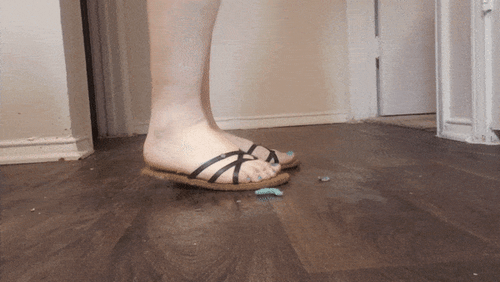 Sandal Small Squish