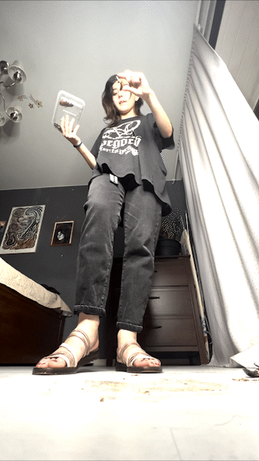 Sandal Cruncher