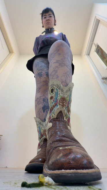 Booted Squish