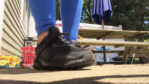gym-shoes.gif