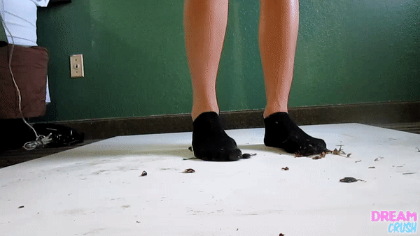 slender-strikers-norm.gif slender-strikers-norm.gif